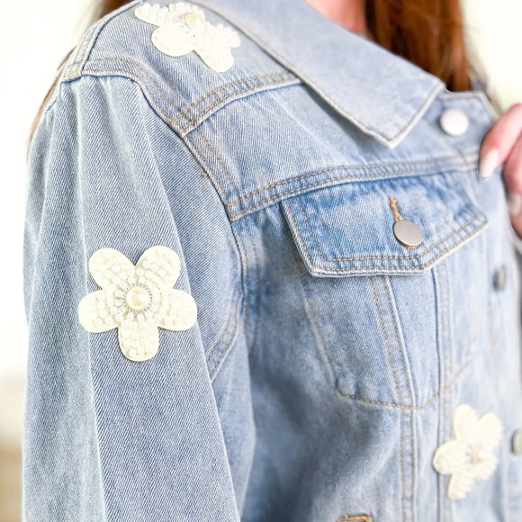 VICI Gracie Embellished Floral Pearl
Pocketed Denim Jacket - Small - Picture 3 of 8